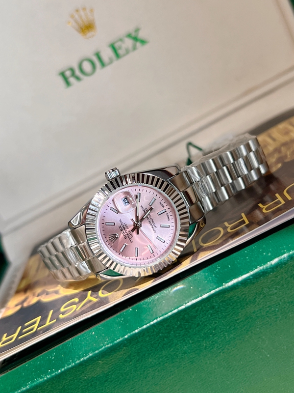 ブランド時計背面デザイン